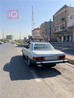 Mercedes-Benz SL-Class